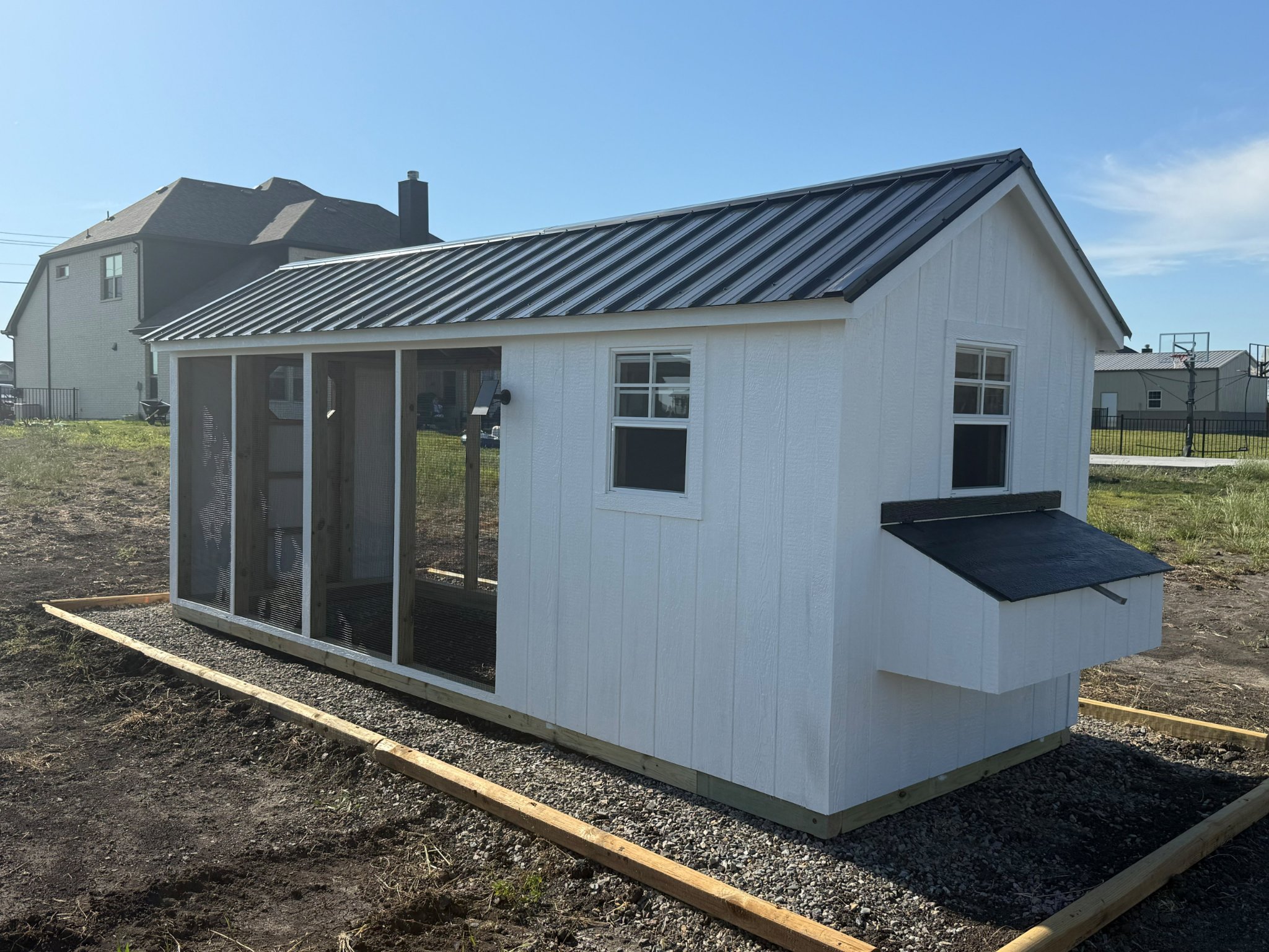 Custom Chicken Coop 6×18 image 2