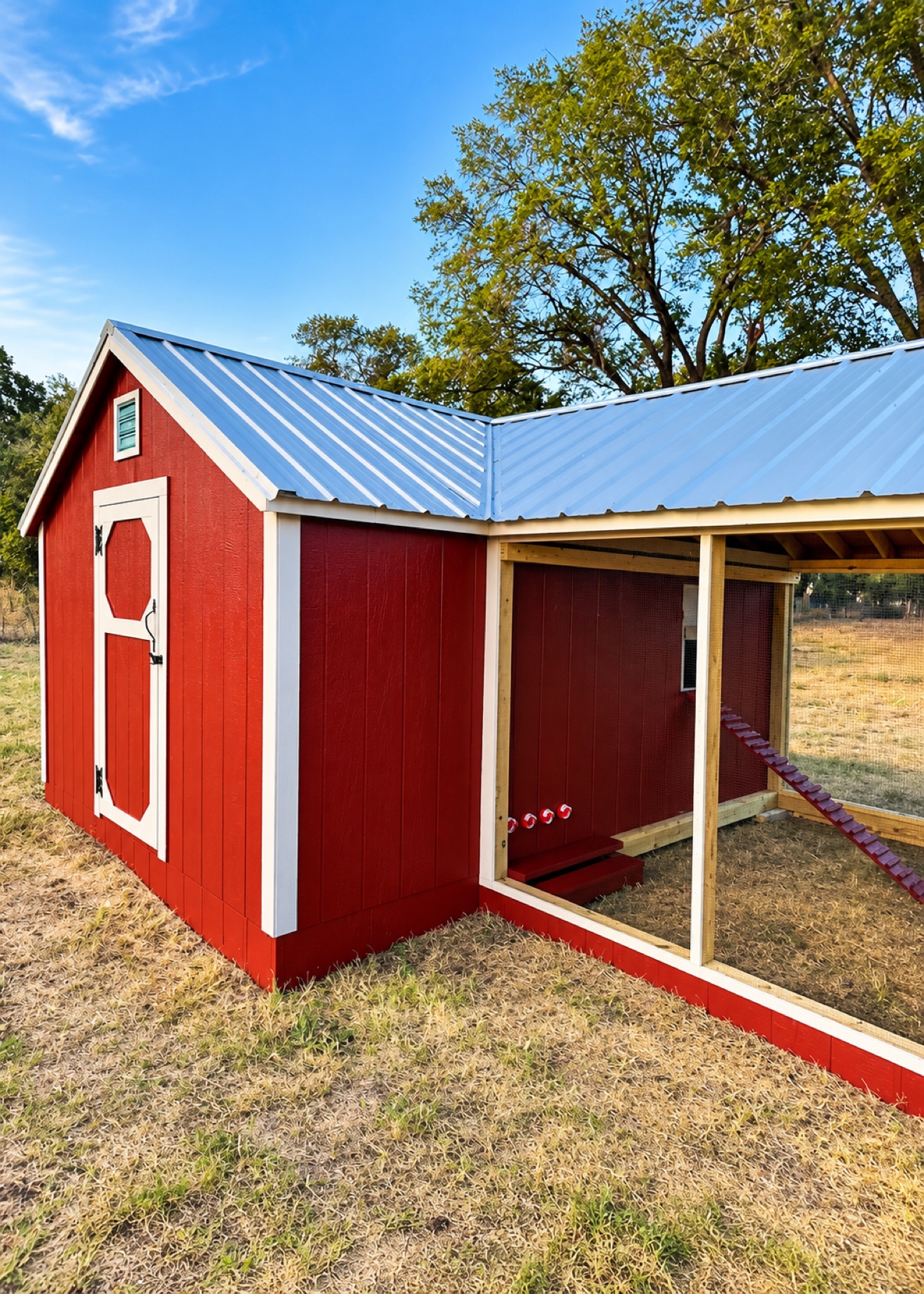 Custom Chicken Coop 10x14 + 10x30 Run image 12
