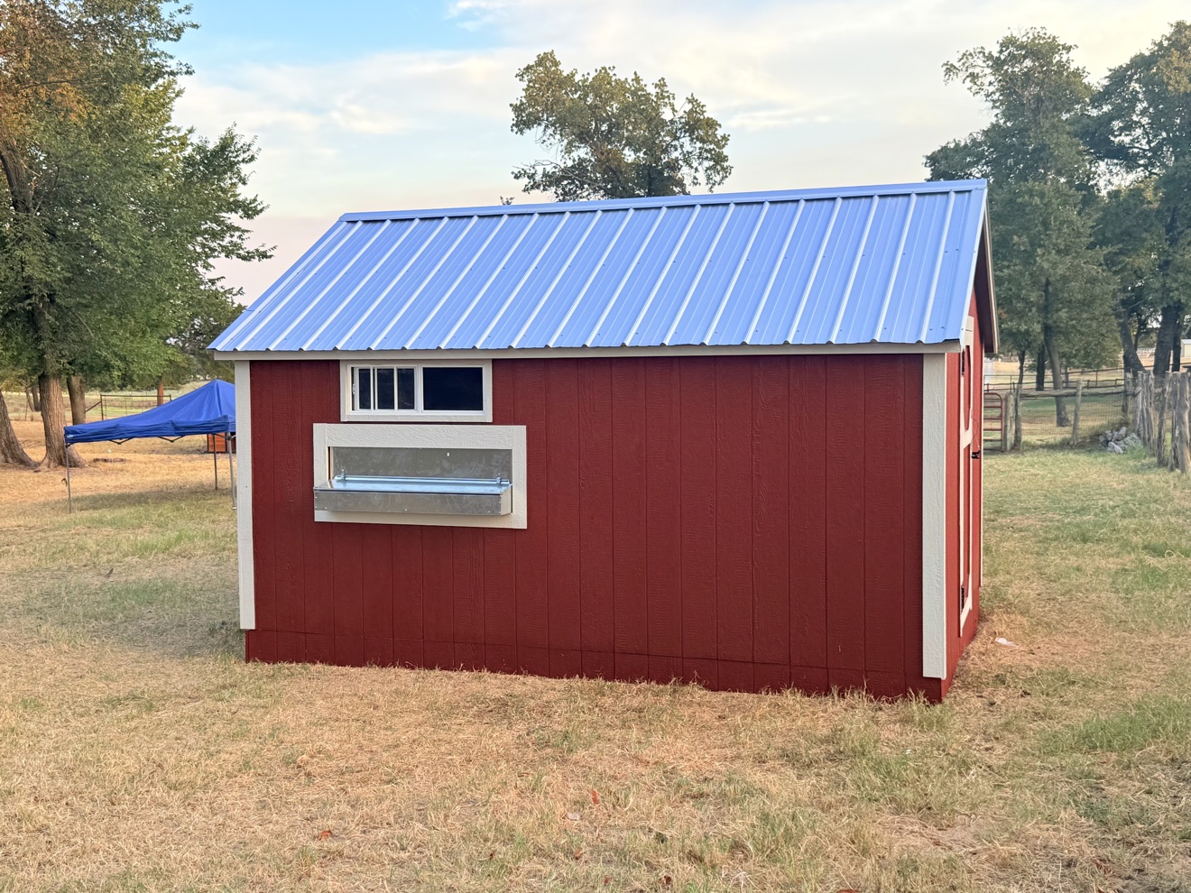 Custom Chicken Coop 10x14 + 10x30 Run image 3